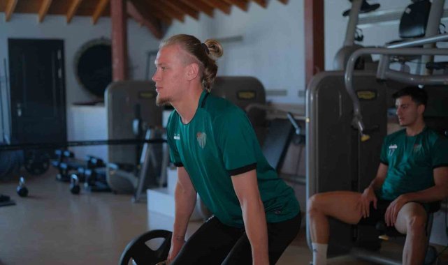 Bursaspor salonda çalıştı