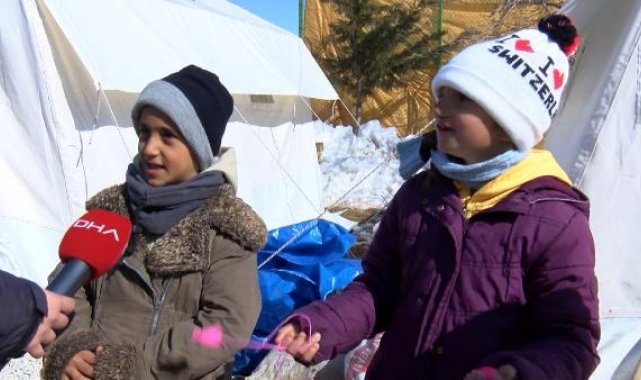 Çadırın umut dolu çocukları hikaye kitabı istiyor