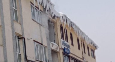 Çaldıran dondu; eksi 33,5