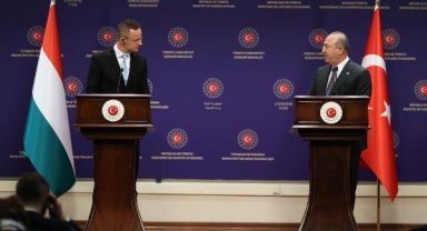 Çavuşoğlu: İsveç ve Finlandiya ile 3'üncü toplantı, üyelik için müzakere değil