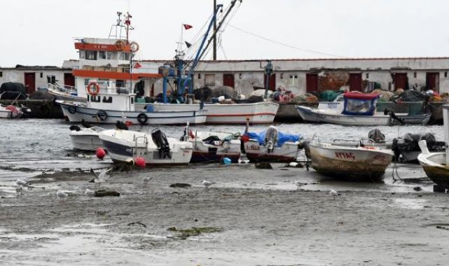 Çorlu Havalimanı'nda eğitim uçuşları fırtına nedeniyle iptal edildi