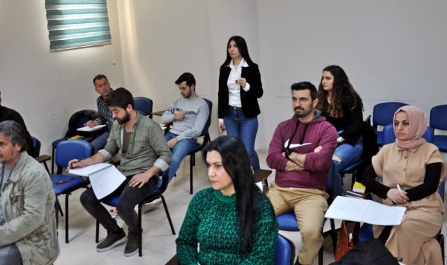 Çukurovalılar yabancı dil öğreniyor