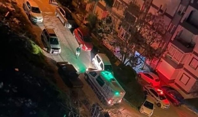Dayısını bıçaklayıp öldürdü