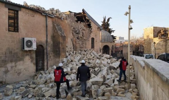 Deprem bölgesinde hasar alan kültürel miraslar koruma altına alındı