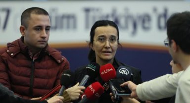 Deprem bölgesinde kurtarma çalışmaları, AFAD merkezinden yönetiliyor