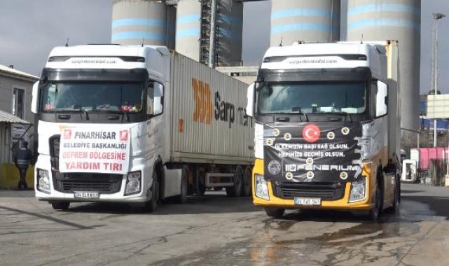 Deprem bölgesine gidecek olan gemiye yardım malzemeleri yüklendi