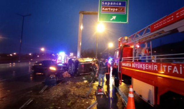 Deprem bölgesine giderken kazada yaralandılar