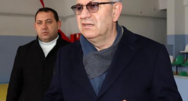 Deprem yardımlarını çaldıkları iddiasıyla 4 belediye personeli açığa alındı