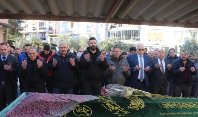 Depremde hayatını kaybeden Alya, Manisa'da toprağa verildi