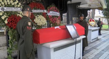 Depremde hayatını kaybeden Astsubay Cengizhan Üz son yolculuğuna uğurlandı