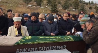 Depremde hayatını kaybeden avukat, Ankara'da son yolculuğuna uğurlandı