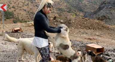 Depremde, hayvansever Eda öğretmen de yaşamını yitirdi