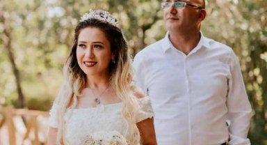 Depremde ölen arkadaşının enkaz altından çıkarılan kedisini sahiplendi