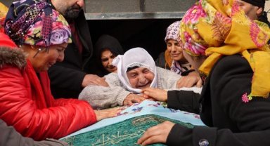 Depremde ölen Nurcan'ın 6 aylık bebeğinden haber yok