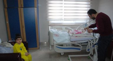 Depremden kurtuldu, Bartın'da ikinci çocuğunu dünyaya getirdi