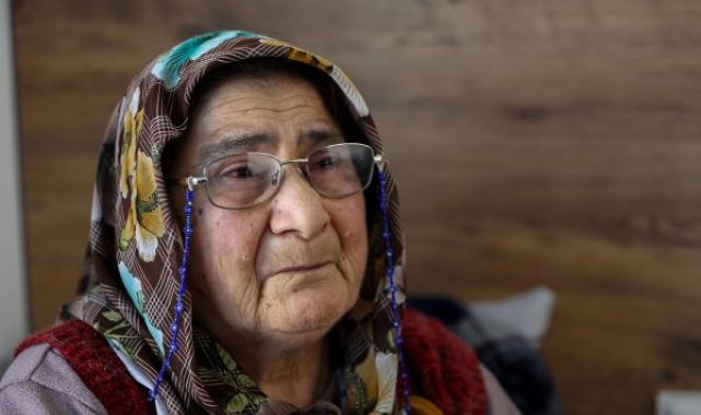Depremden kurtuldu, geride bıraktığı 7 çocuğu ve 12 torunu için gözyaşı döküyor