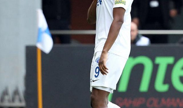 Depremi yaşayan futbolcular o anları anlattı: Korkunçtu