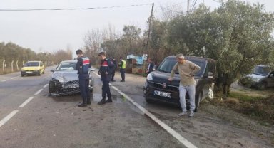 Depremzede aile kaza yaptı: 4 yaralı