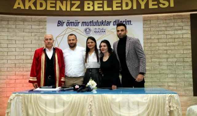 Depremzede çiftler, Mersin'de evlendi