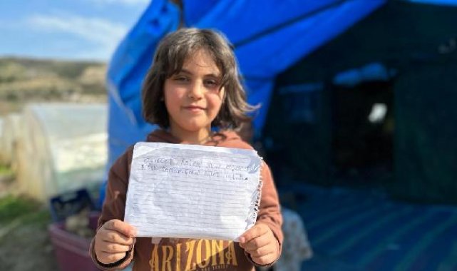 Depremzede çocuk, mektup yazarak kalem, boya ve oyuncak istedi