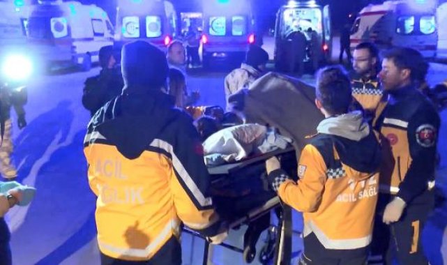 Depremzedeler tedavi için İstanbul'a getirilmeye devam ediyor
