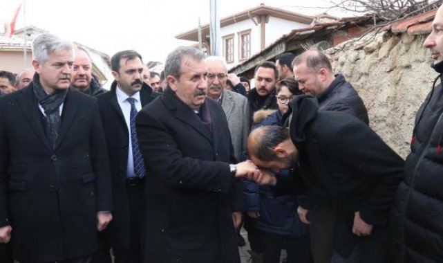 Destici'nin babasının cenazesi, evine getirildi