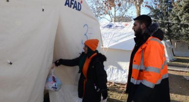 Diyarbakır merkezdeki çadır kentte 1100 kişi ağırlanıyor