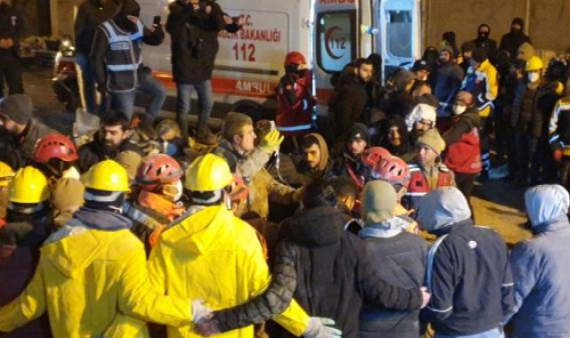 Diyarbakır'da 72 saat sonra yaşanan mucizenin adı 'Yazgül' oldu