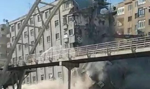 Diyarbakır'da yıkım sırasında 9 katlı bina çöktü; o anlar kamerada