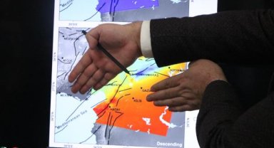 Doç. Dr. Bayık: Deprem 3,8 metre kaymaya sebep oldu