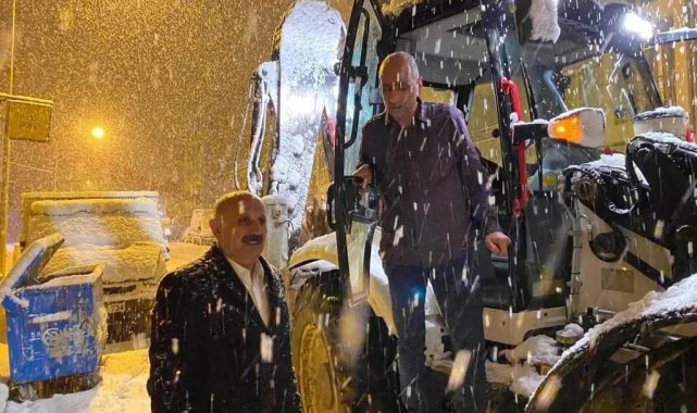 Doğanşehir ilçesinde kar yağışı etkili oldu