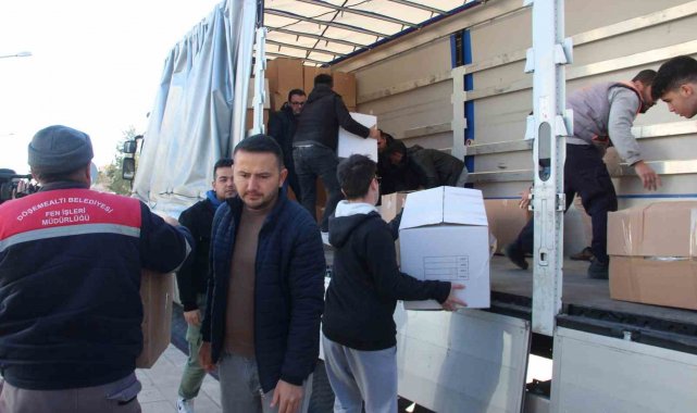 Döşemealtı depremzedeler için tek yürek oldu