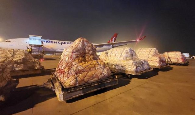 Dünyadan deprem bölgesine yardım seferberliği devam ediyor
