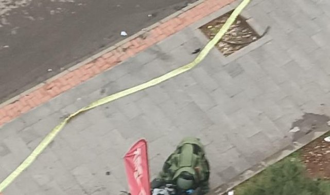 Duraktaki şüpheli çantadan kıyafet çıktı