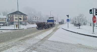 Düzce'de kar yağışı