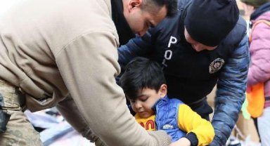 EGM: 73 bin 243 personel ile deprem bölgesindeyiz