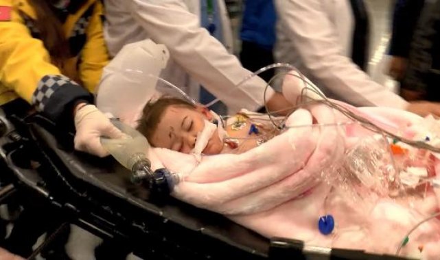 Enkaz'dan 84 saat sonra çıkarılan Berk bebeğin yakını konuştu