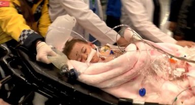 Enkaz'dan 84 saat sonra çıkarılan Berk bebeğin yakını konuştu