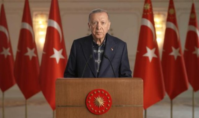 Erdoğan: Enkazdan sağ çıkarılan insanımızın sayısı 8 binin üzerinde