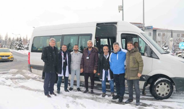 ERÜ'den 6 kişilik sağlık ekibi deprem bölgesine yola çıktı