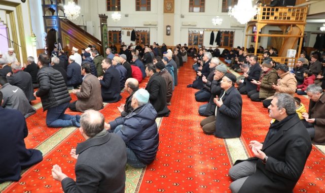 Erzincan'da kurtuluş ve deprem şehitleri için Mevlid-i Şerif okundu