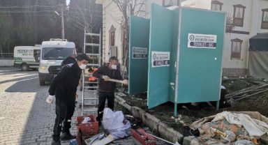 Eskişehir'den deprem bölgesine seyyar tuvalet ve hijyen malzemeleri