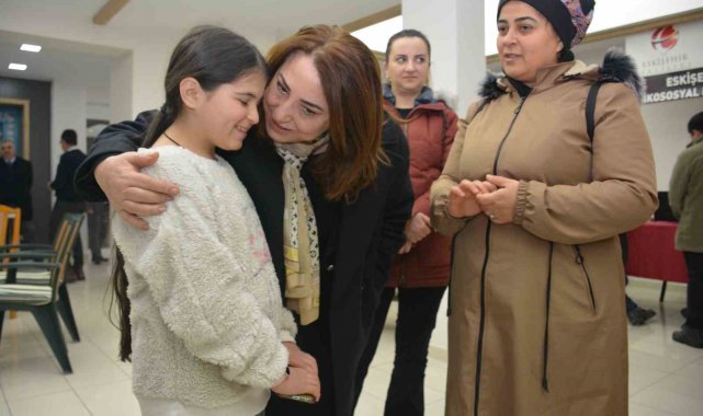 Eskişehir'e getirilen depremzedelere psikososyal destek sağlanıyor