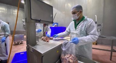 Et ve Süt Kurumu'ndan depremzedelere 90 ton et ile 7 ton süt ve süt ürünü