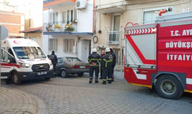 Evi yakmak istedi, itfaiye ekiplerini harekete geçirdi