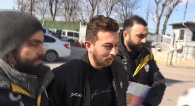 Evlenmesine izin vermeyen babasını öldürüp, şüphe çekmemek için mesaj göndermiş