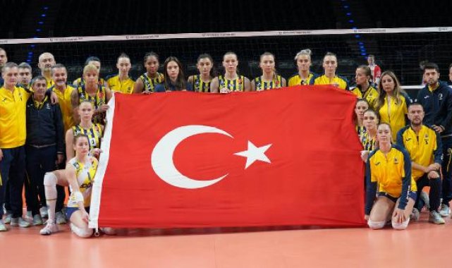 Fenerbahçe Opet, CEV Şampiyonlar Ligi'nde play-off etabına yükseldi
