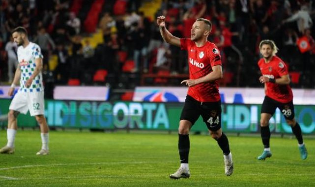 Gaziantep FK'lı Maxim sezon sonuna kadar Beşiktaş'ta