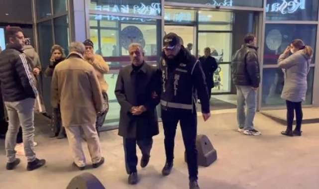 Gaziantep'te depremde yıkılan apartmanın şantiye şefi gözaltına alındı-1