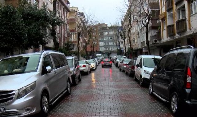 Güngören'de eşini sırtından bıçakladı